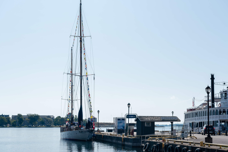 Illustration for article titled HMCS Oriole at Crawford Wharf in Downtown Kingston